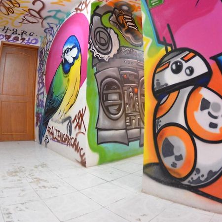 Fiesta Party Hostel - 坎昆 外观 照片
