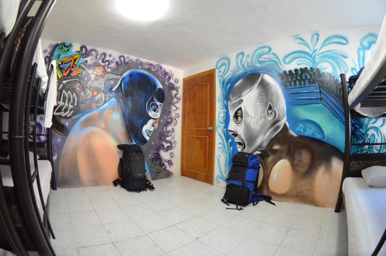 Fiesta Party Hostel - 坎昆 外观 照片